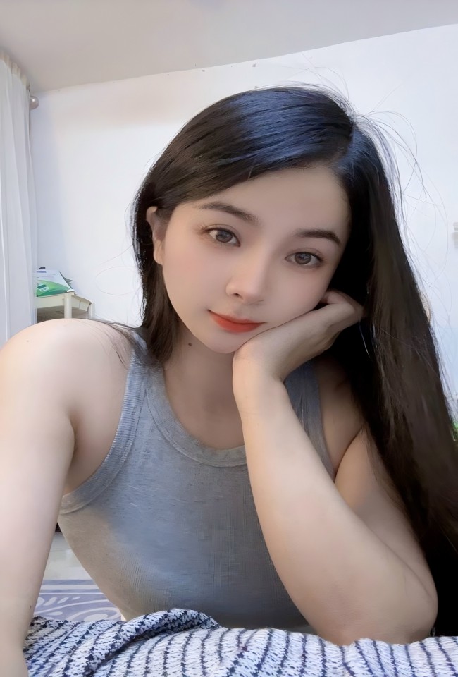 免费观看已满十八岁电视剧高清版,热播电影推荐